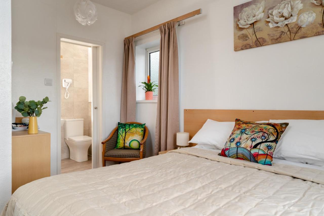 The Torland - Paignton Seafront - Free Parking, All Rooms En-Suite Εξωτερικό φωτογραφία