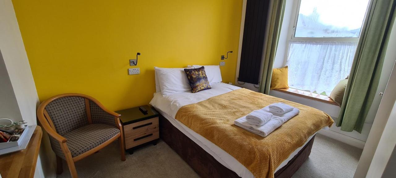 The Torland - Paignton Seafront - Free Parking, All Rooms En-Suite Εξωτερικό φωτογραφία