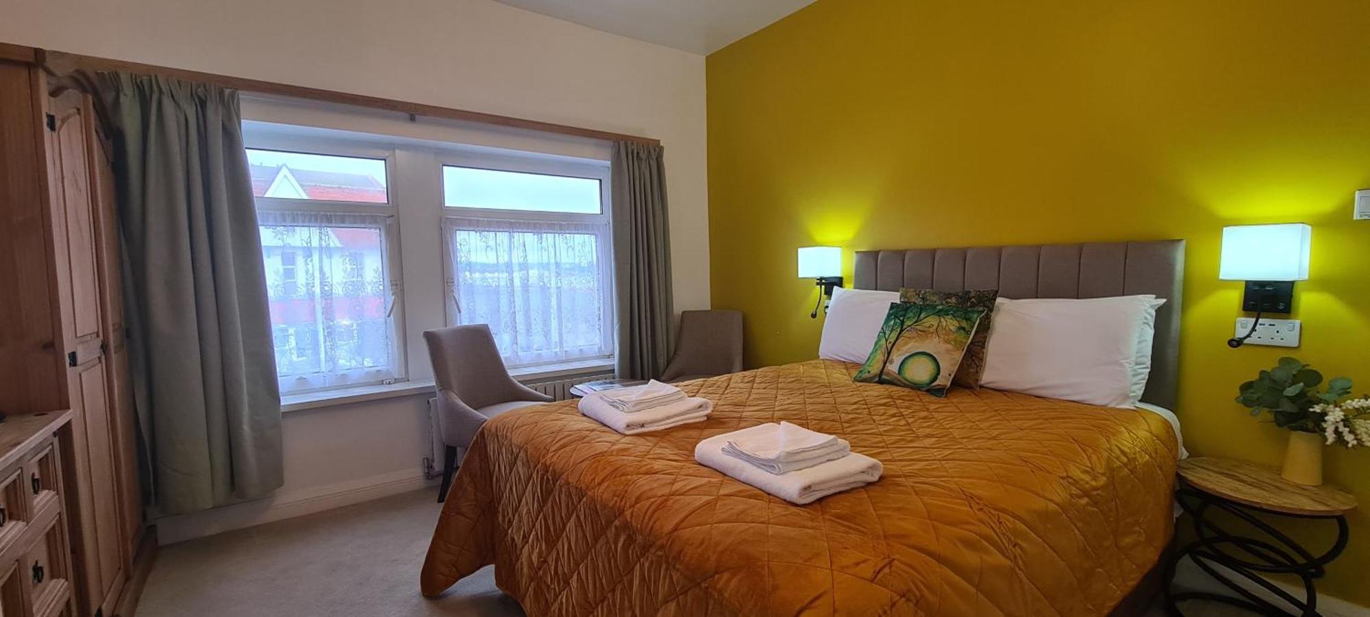 The Torland - Paignton Seafront - Free Parking, All Rooms En-Suite Εξωτερικό φωτογραφία