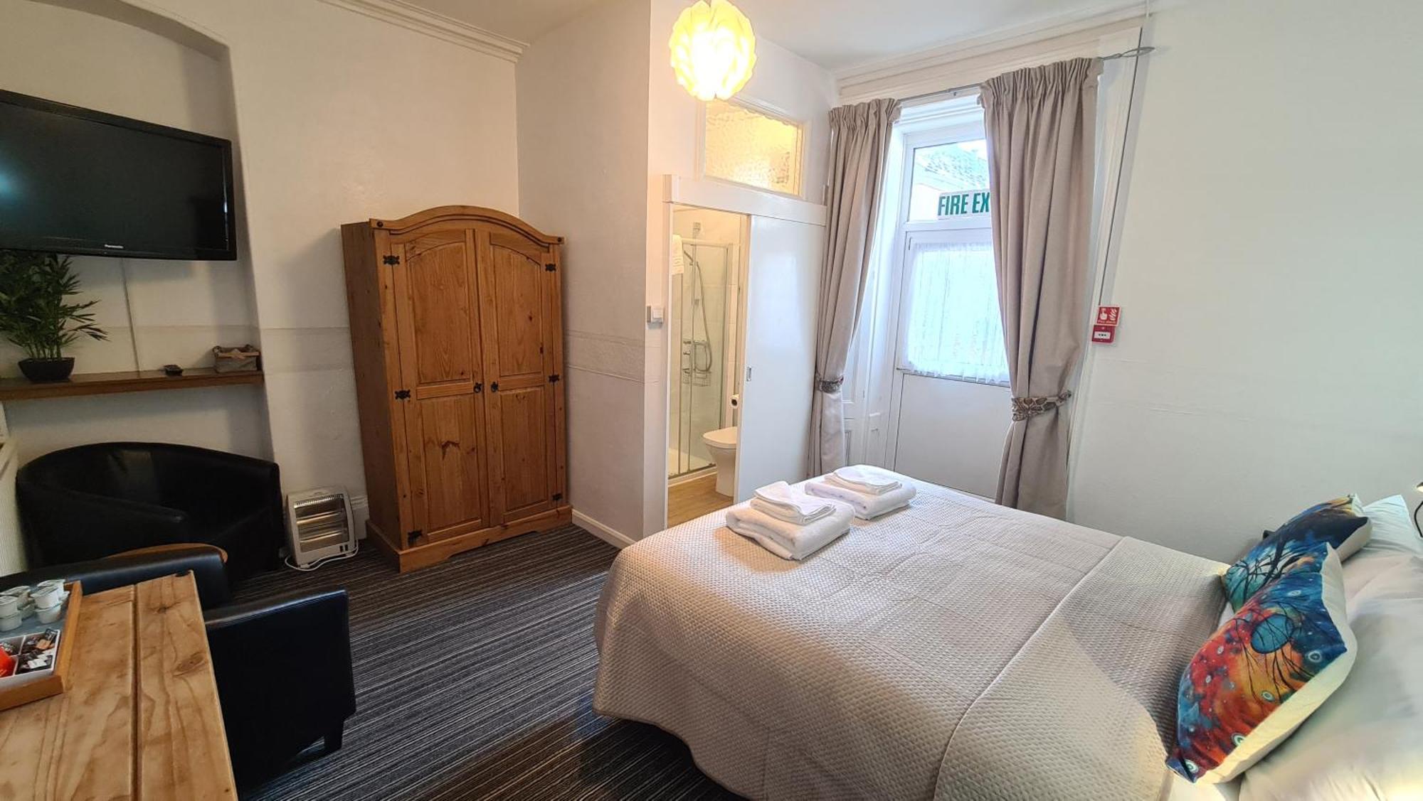The Torland - Paignton Seafront - Free Parking, All Rooms En-Suite Εξωτερικό φωτογραφία