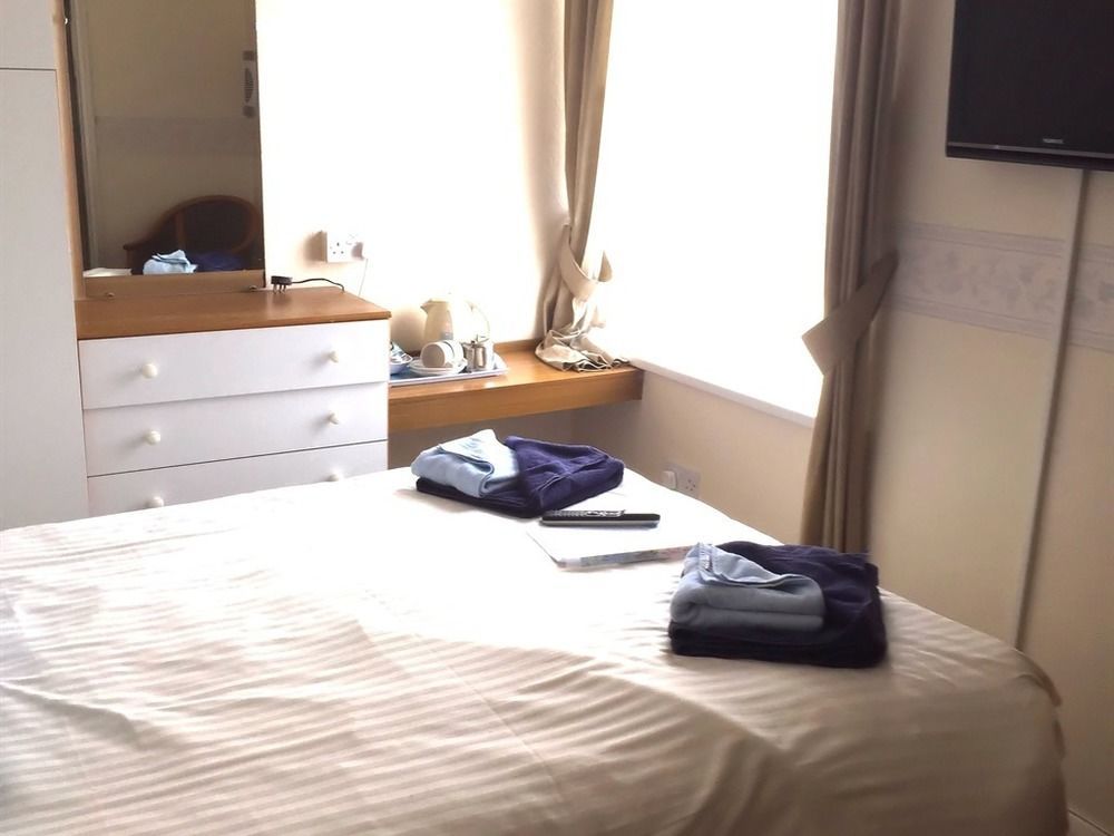 The Torland - Paignton Seafront - Free Parking, All Rooms En-Suite Εξωτερικό φωτογραφία
